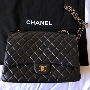 Chanel Black Lambskin Maxi Single Classic Flap
